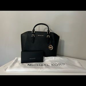 Michael Kors Purses